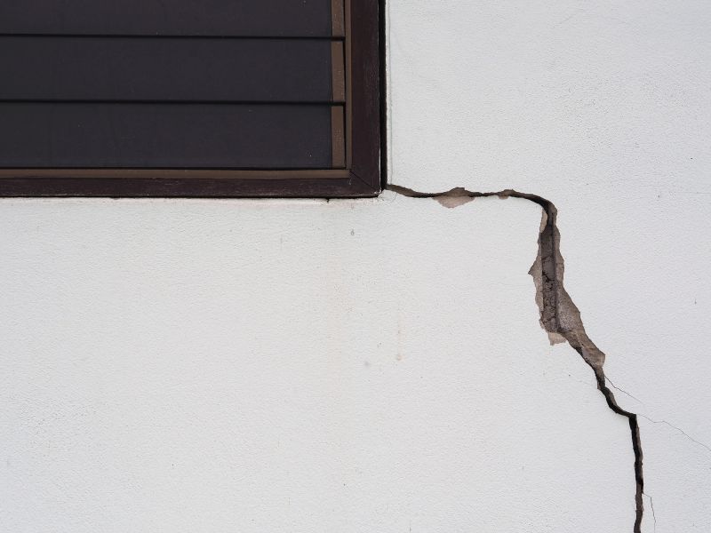 Foundation Crack Repair in Senoia, GA